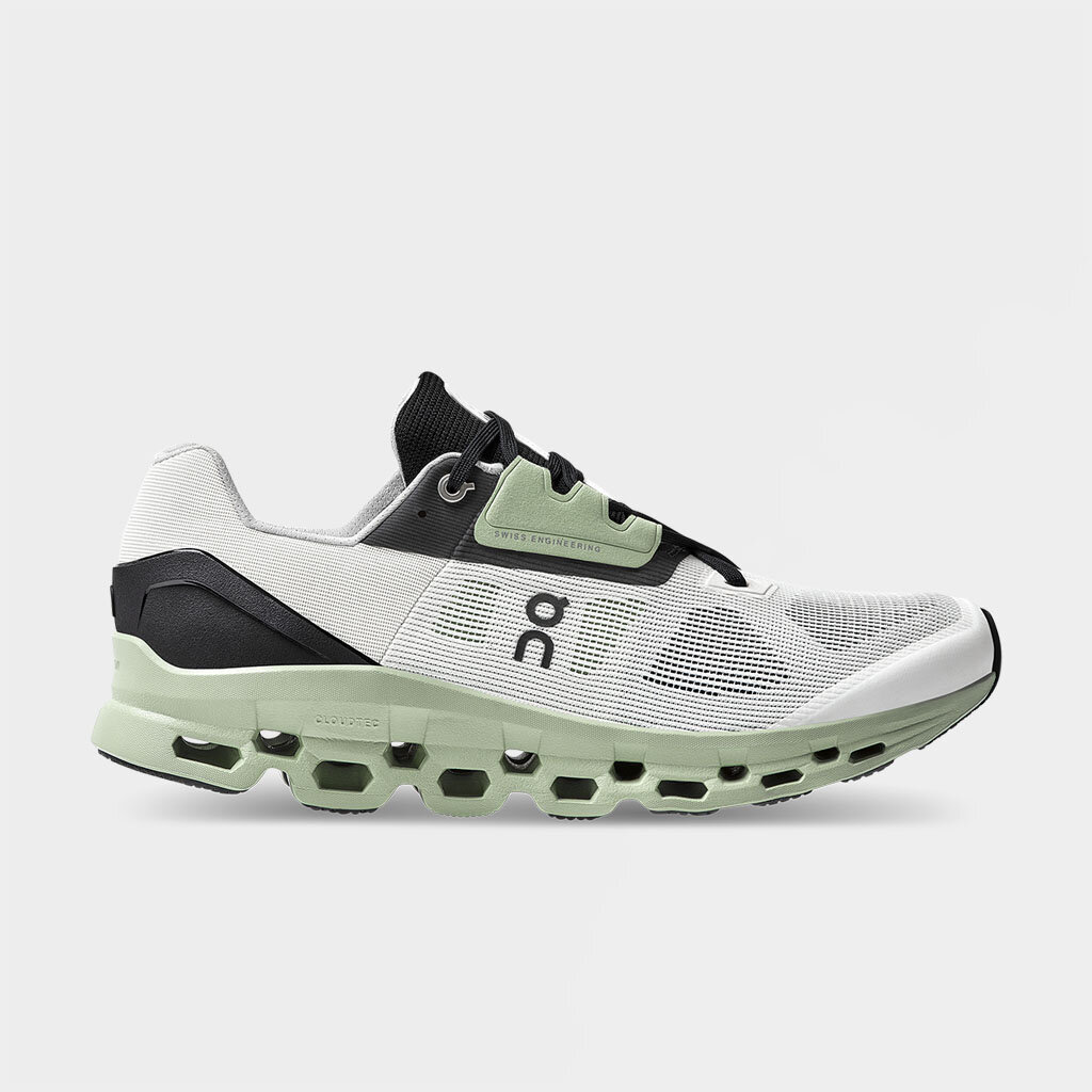 on running cloudstratus black