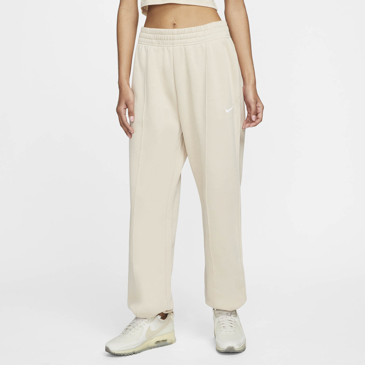 Shelta - Nike Womens Essential Fleece Pant Sanddrift (BV4089-126)