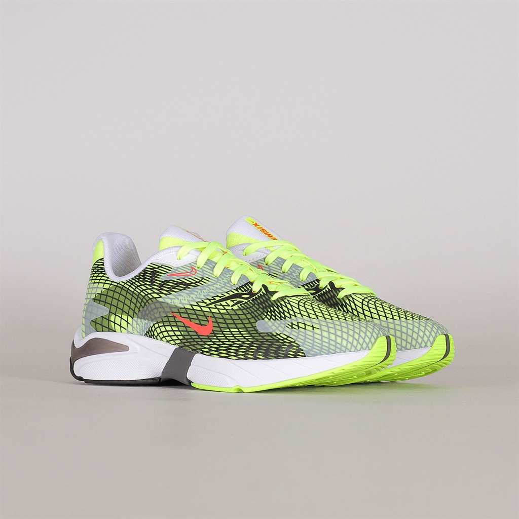- Nike Ghoswift (CV3416-700)