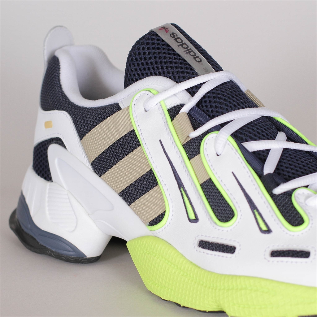 ee7742 adidas
