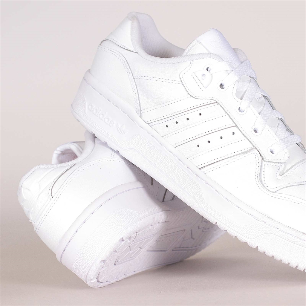 adidas rivalry low all white