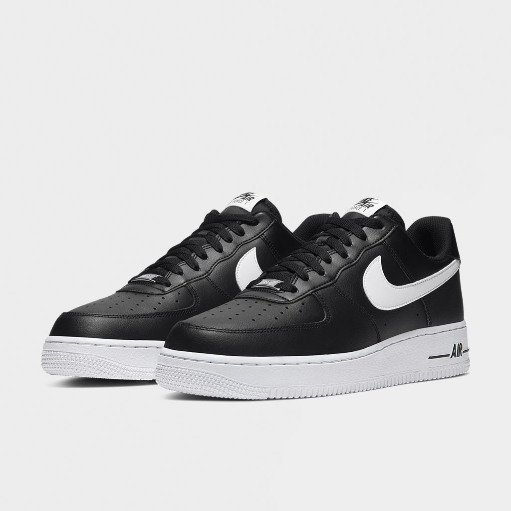 nike air force 1 black with white bottom